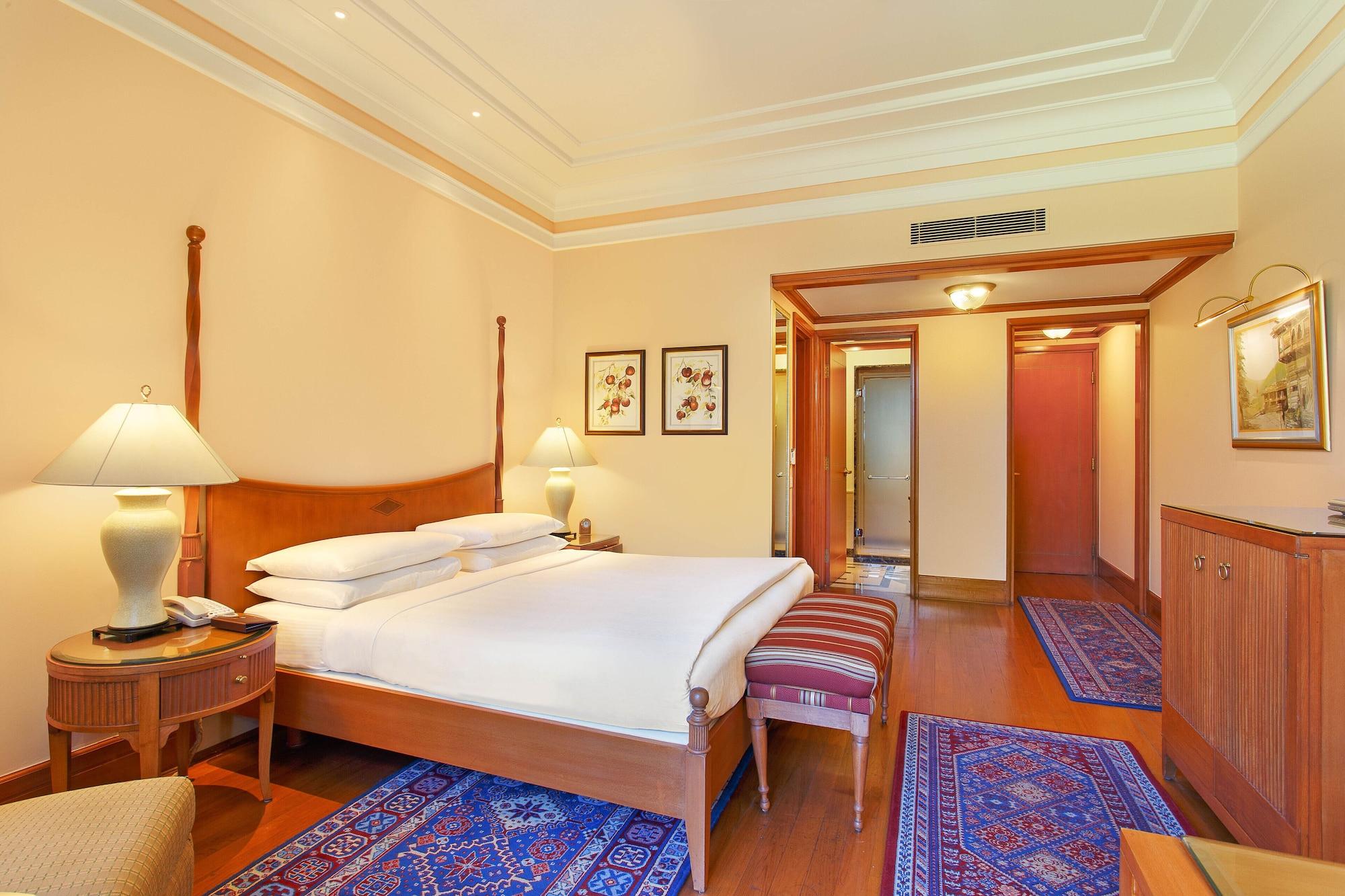 Wildflower Hall, An Oberoi Resort, Shimla Eksteriør bilde