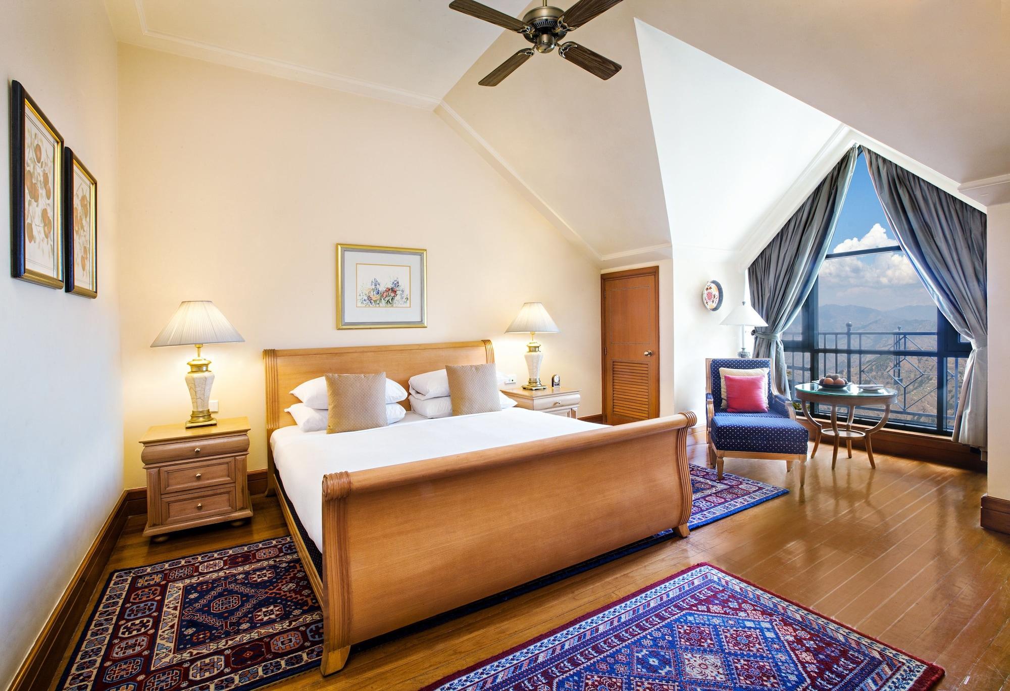 Wildflower Hall, An Oberoi Resort, Shimla Eksteriør bilde