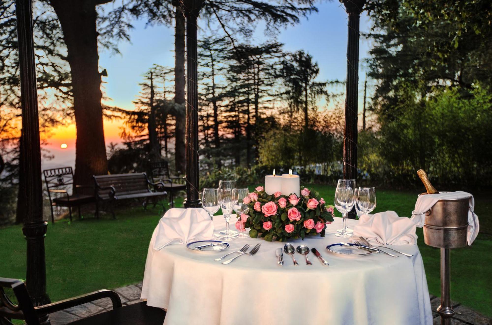 Wildflower Hall, An Oberoi Resort, Shimla Eksteriør bilde