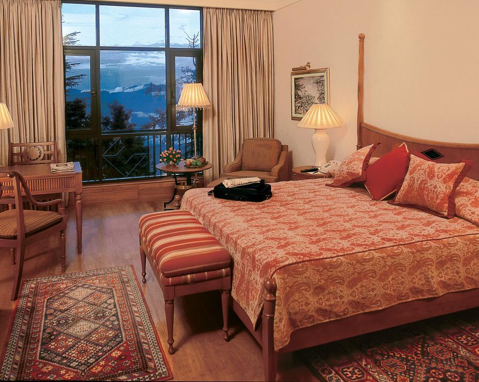 Wildflower Hall, An Oberoi Resort, Shimla Eksteriør bilde